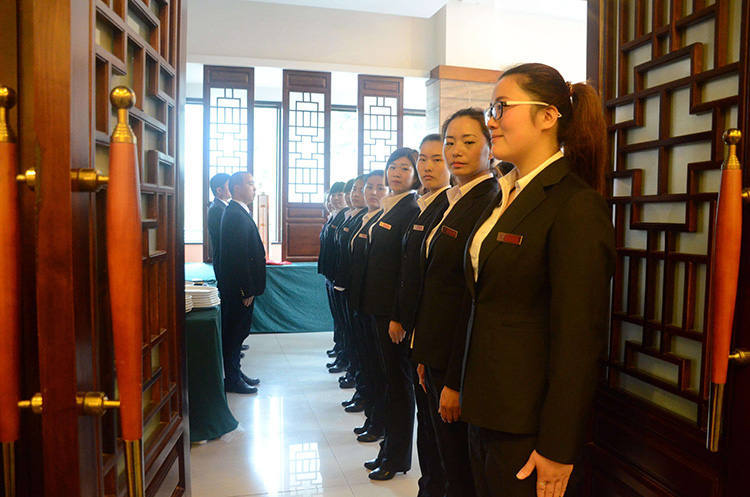 不銹鋼管生產(chǎn)廠家客服團隊.jpg
